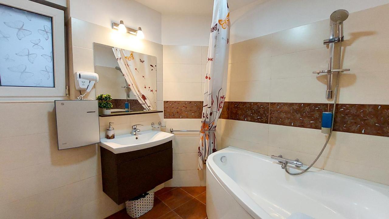 부쿠레슈티 Fancy 1Bd Family Friendly In Historical Centre 아파트 외부 사진