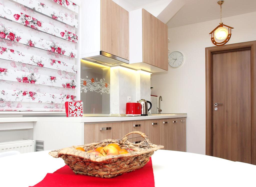 부쿠레슈티 Fancy 1Bd Family Friendly In Historical Centre 아파트 외부 사진